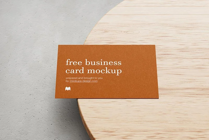 Business-cards-on-wooden-plate-1