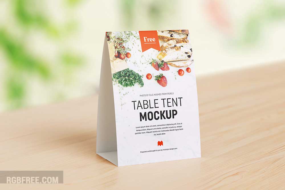 Free-table-tent-mockup-5