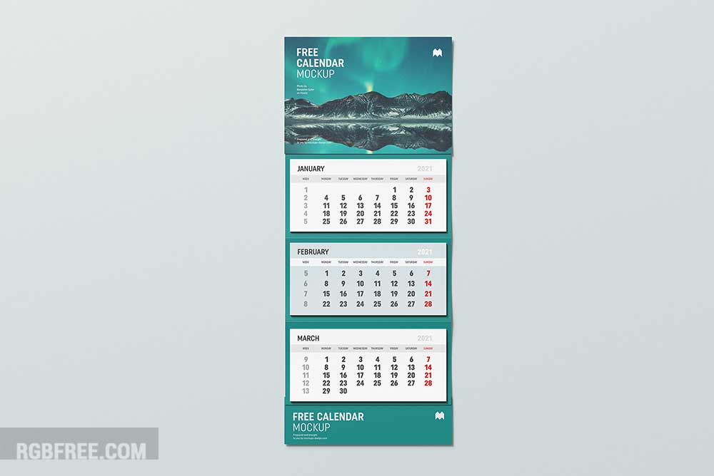 Free wall calendar mockup