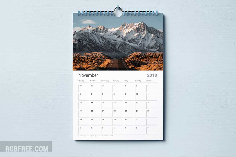 Free-wall-calendar-mockup-21